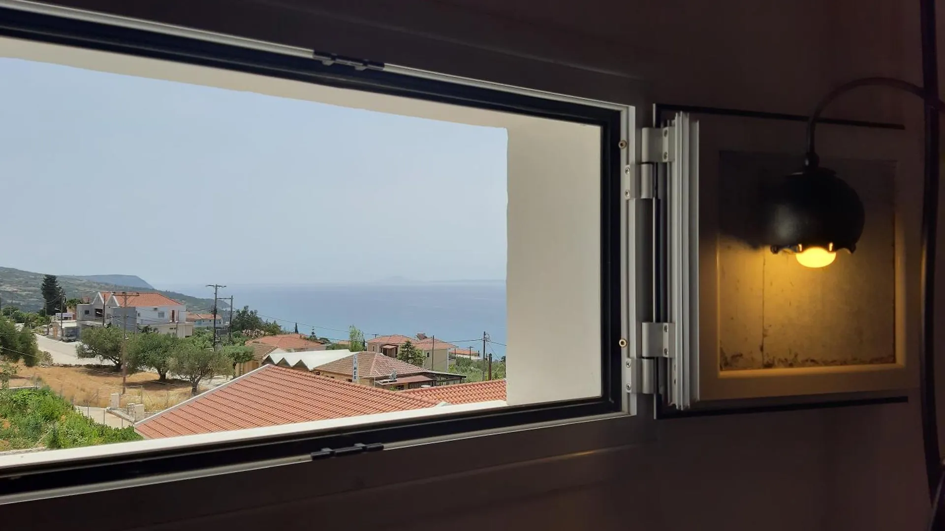 Casa De Blue Lägenhet Lourdata  Grekland